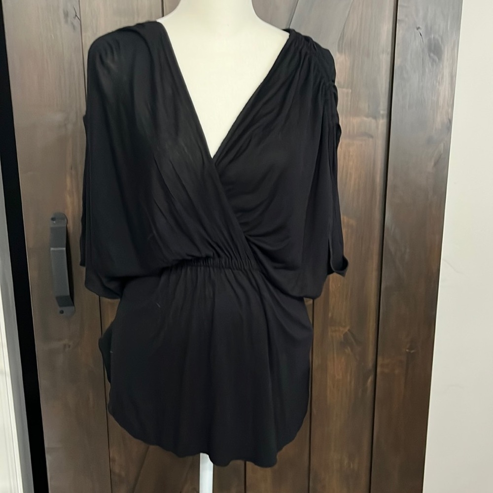 Remain Womens small Black V Neck top and back